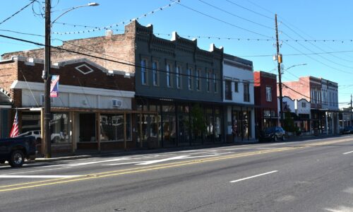 Ponchatoula La: Corner of West Pine Street and Northwest Railroad Ave looking west down Pine St.